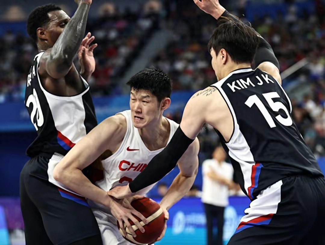 河南男篮击败实力对手，全队发挥出色